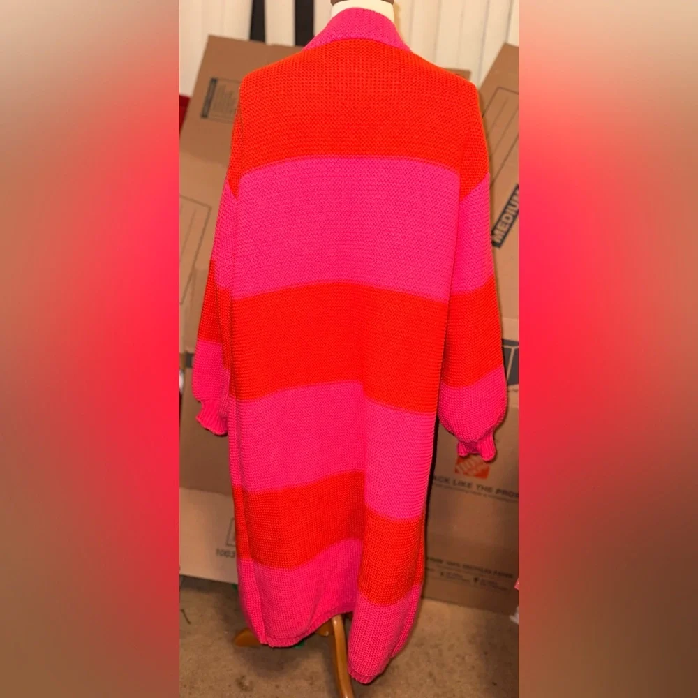 No brand orange and Pink Striped knit lOng cardigan medium - Picture 2 of 3